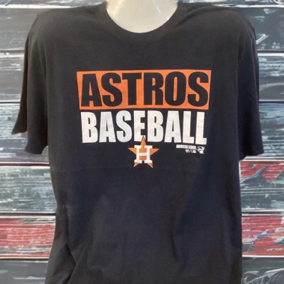 Astro Baseball TShirt - Picture 2 of 3